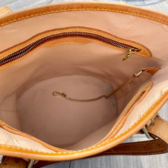 Louis Vuitton Petit Bucket Monogram - Picture 4 of 5